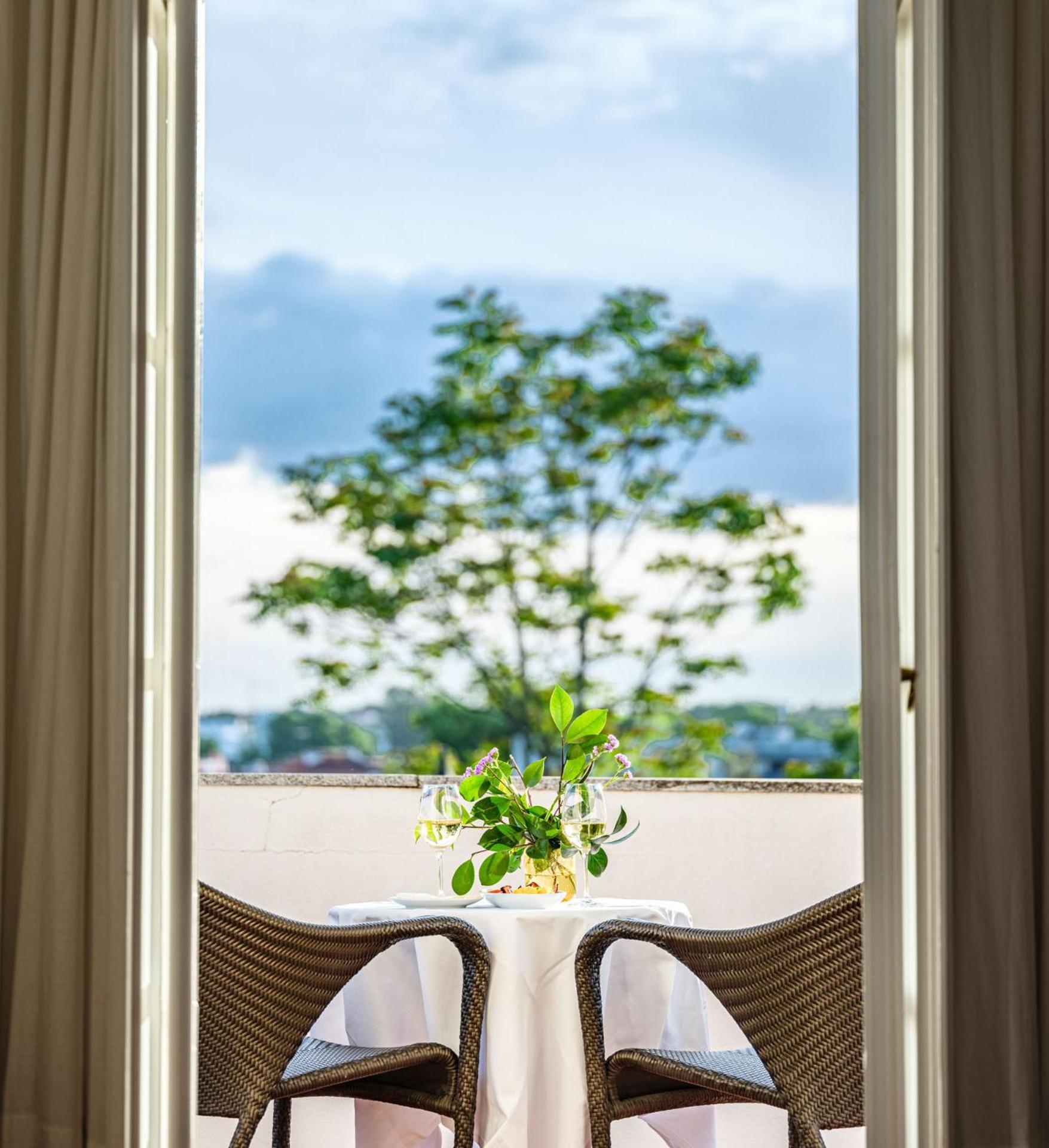 Charming Double Room Terrace,1224262939:JPEG