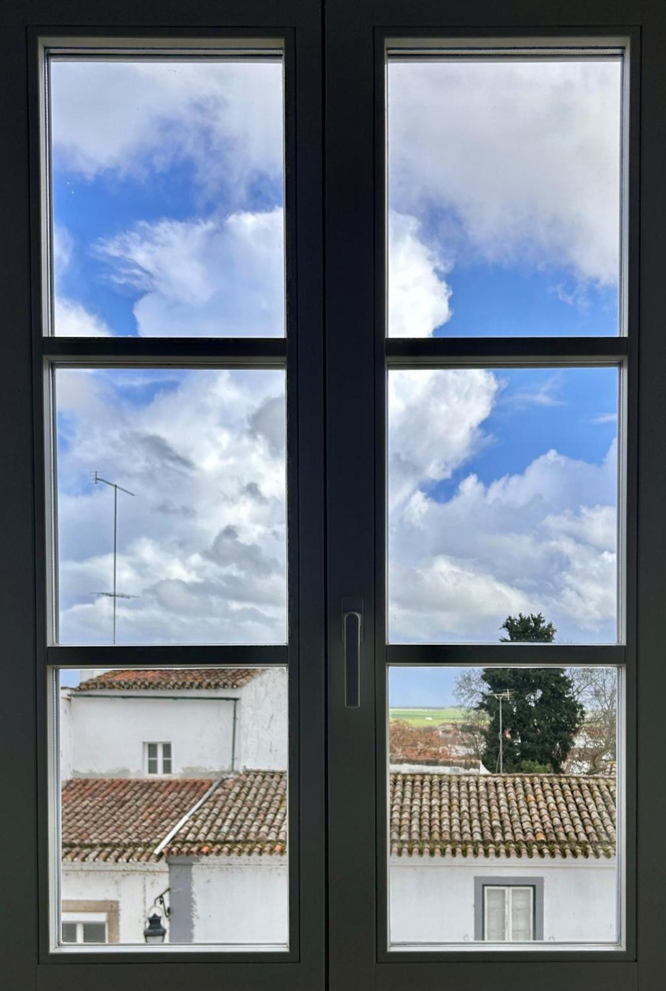Single Room,1641014489:JPEG